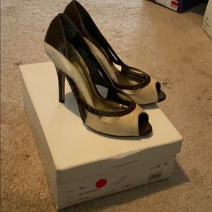 Women’s bakers peep toe heels